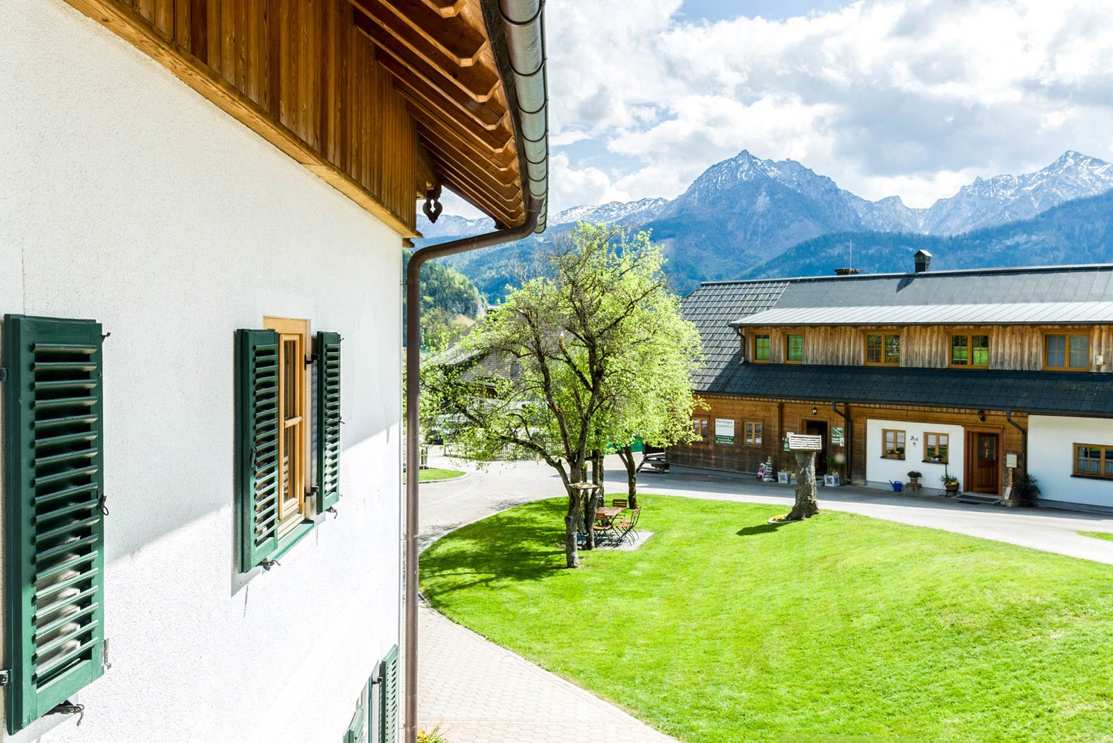 Zimmer Zur Tenne: Ausblick Hof